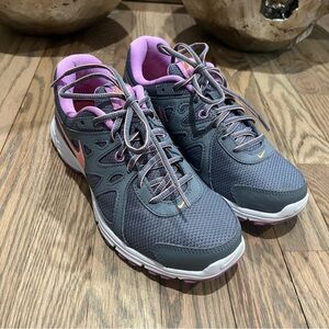 Nike Women's Gray and Pink Running Shoes